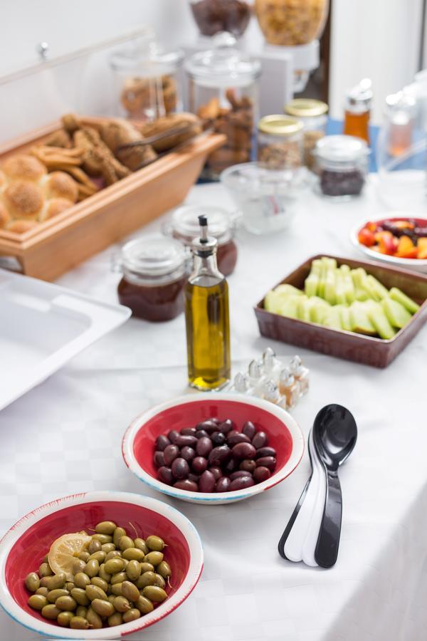 Iris Beach Hotel Monemvasía Dış mekan fotoğraf